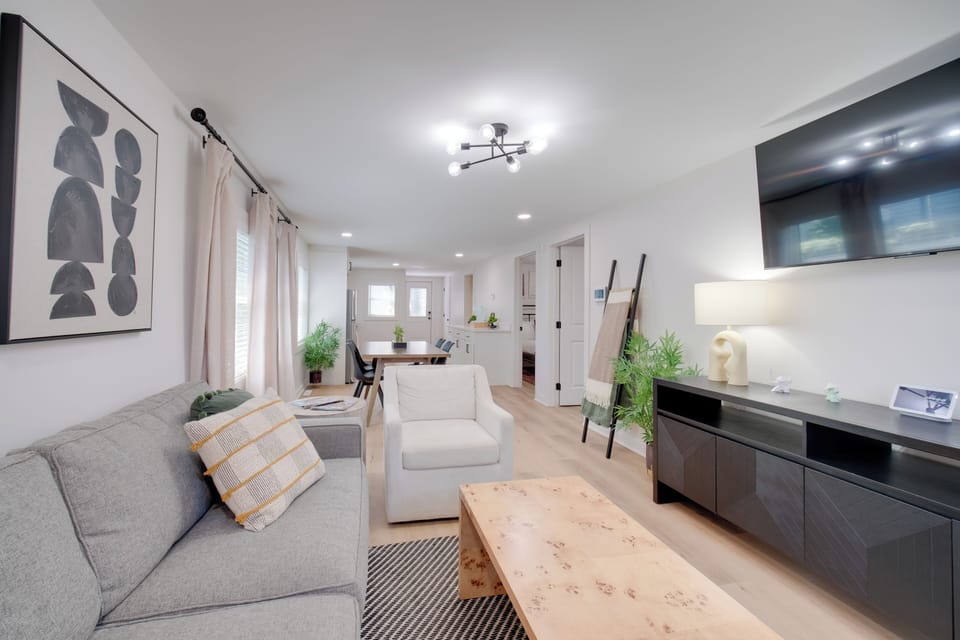 House (2 Bedrooms) | Interior
