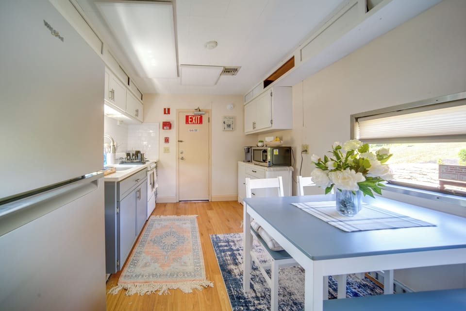 House (1 Bedroom) | Interior