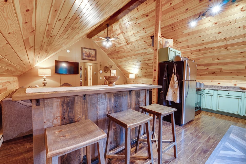 House (2 Bedrooms) | Interior