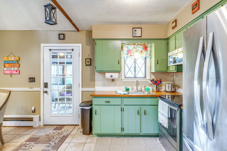 House (2 Bedrooms) | Interior