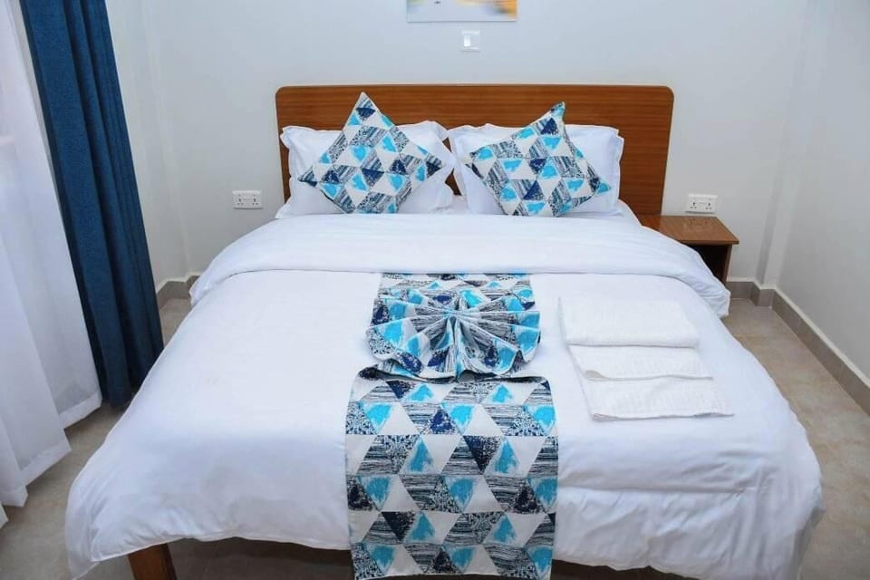 Deluxe Single Room, City View | Free WiFi, bed sheets