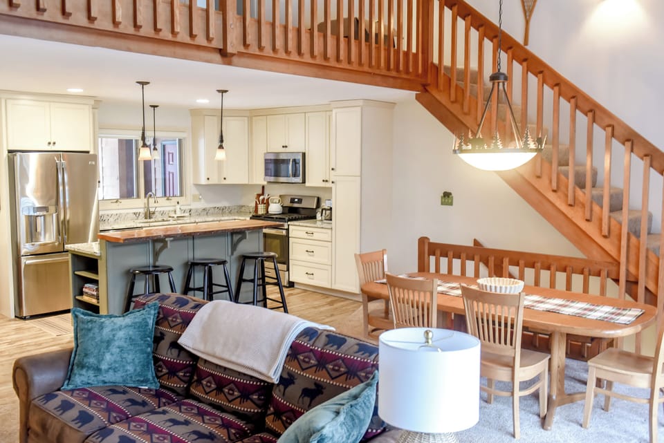 Full kitchen, with updated appliances + all essentials!