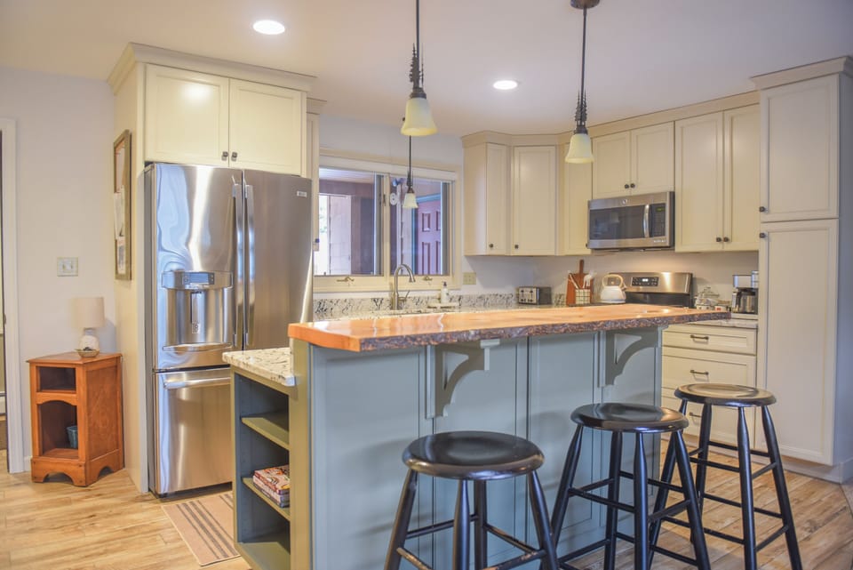 Full kitchen, with updated appliances + all essentials!
