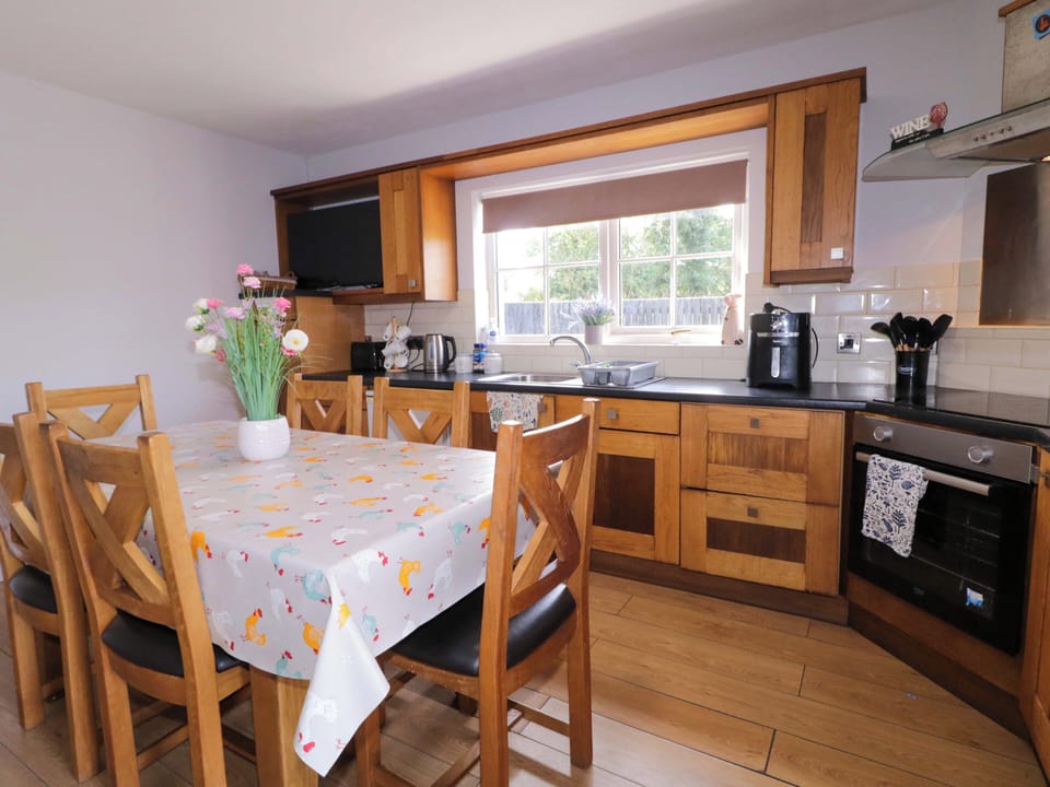 Fridge, microwave, toaster, cookware/dishes/utensils