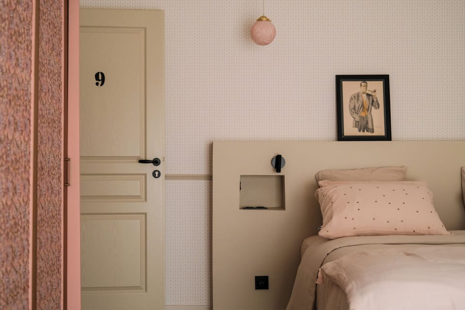 Double Room (9) | Free WiFi