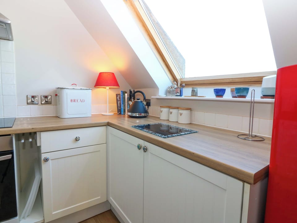 Cottage | Private kitchen | Cookware/dishes/utensils