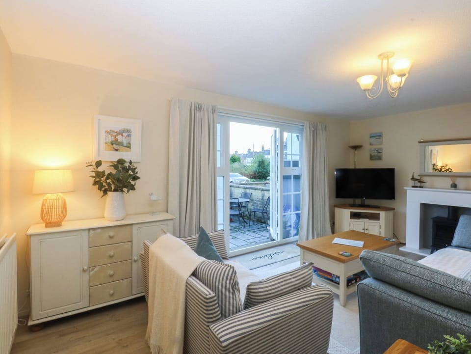 Cottage | Living area