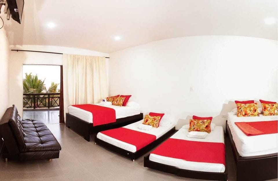 Family Room, Balcony | WiFi (free), bed sheets
