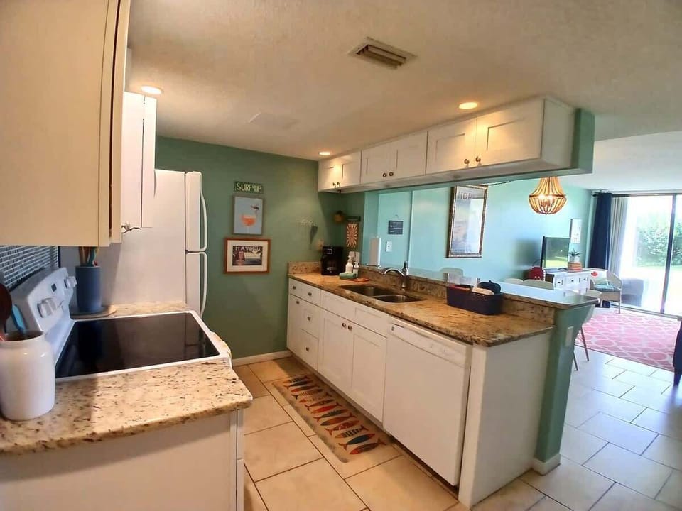Updated Furnished Kitchen 
