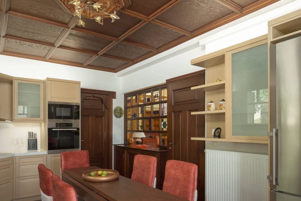 Spacious dining area, perfect for meals together.