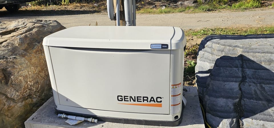 Generator with the Cabin
