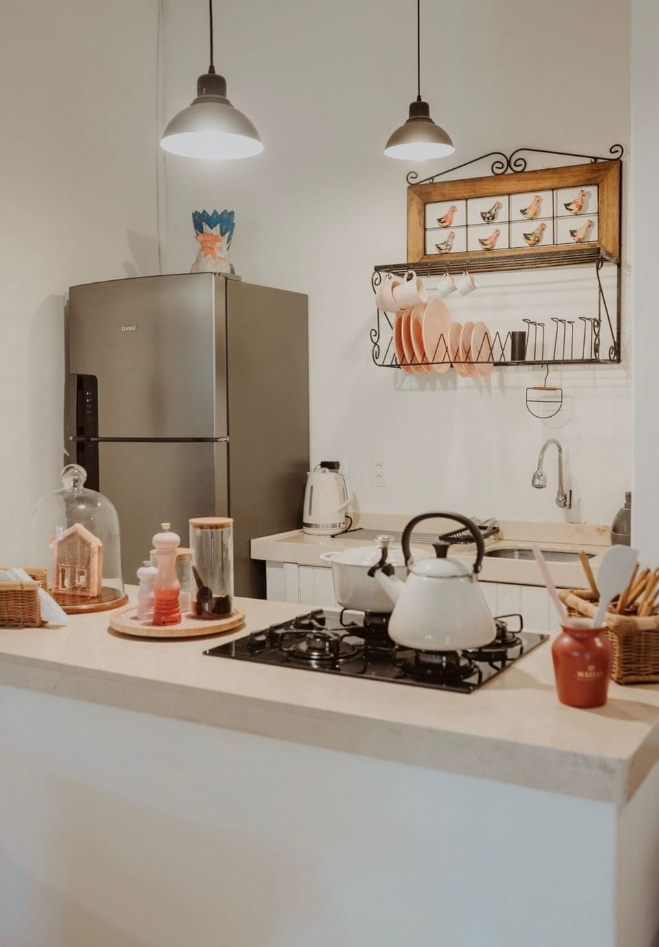Vila Casa de Pedra Hotel | Private kitchenette