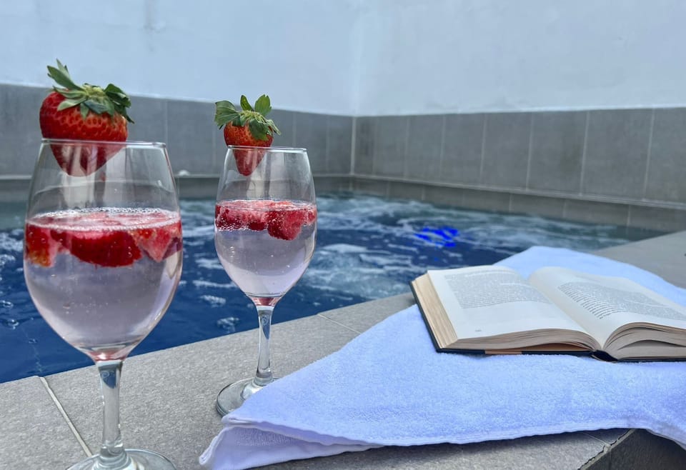 Jetted tub
