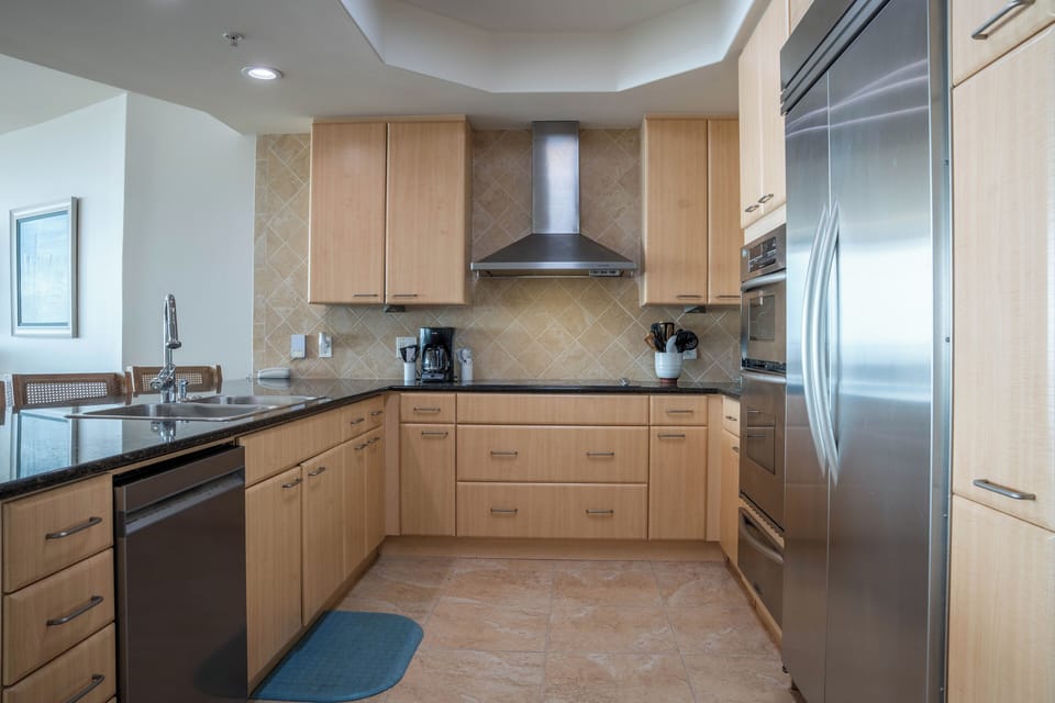 Caribe Resort C1113 Kitchen