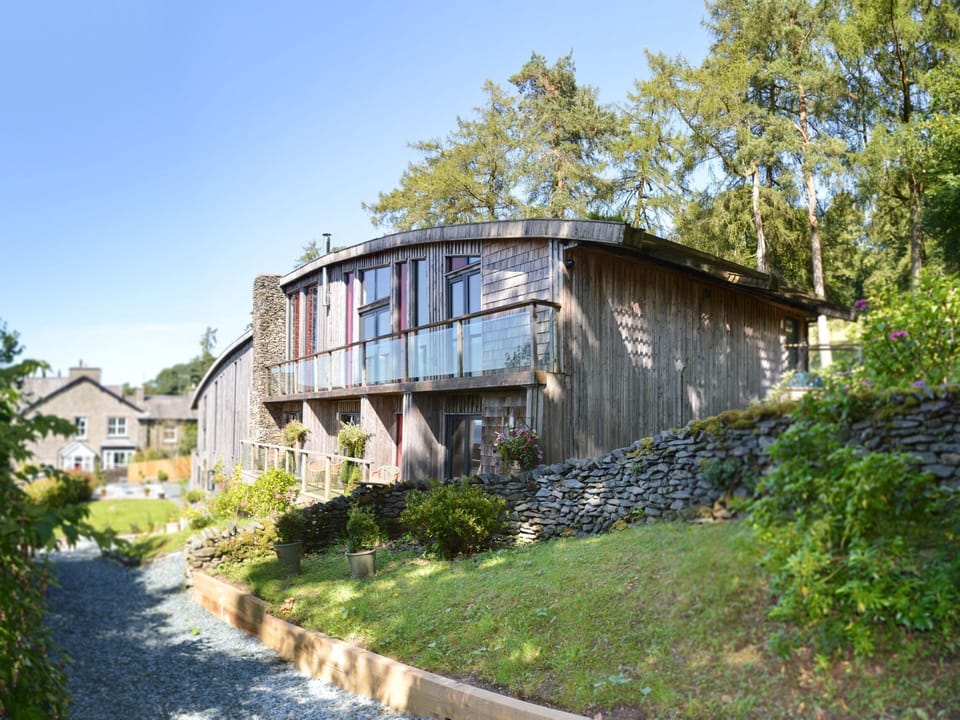 The exterior of Crescent House, Lake District