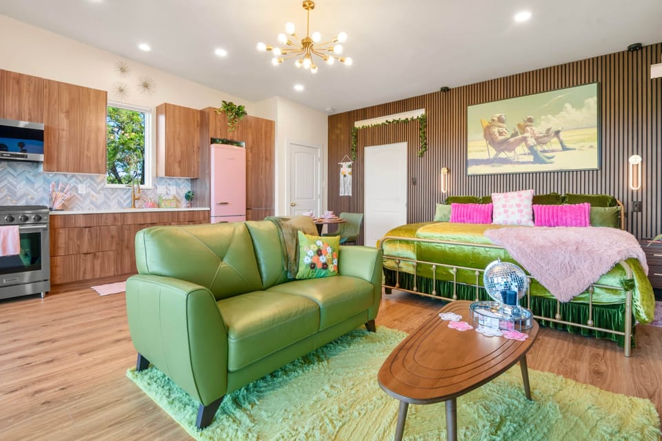 Bright and comfortable 