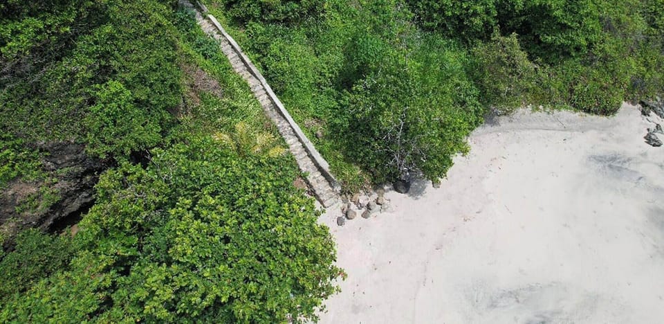 Villa | Soundproofing, WiFi (free), bed sheets