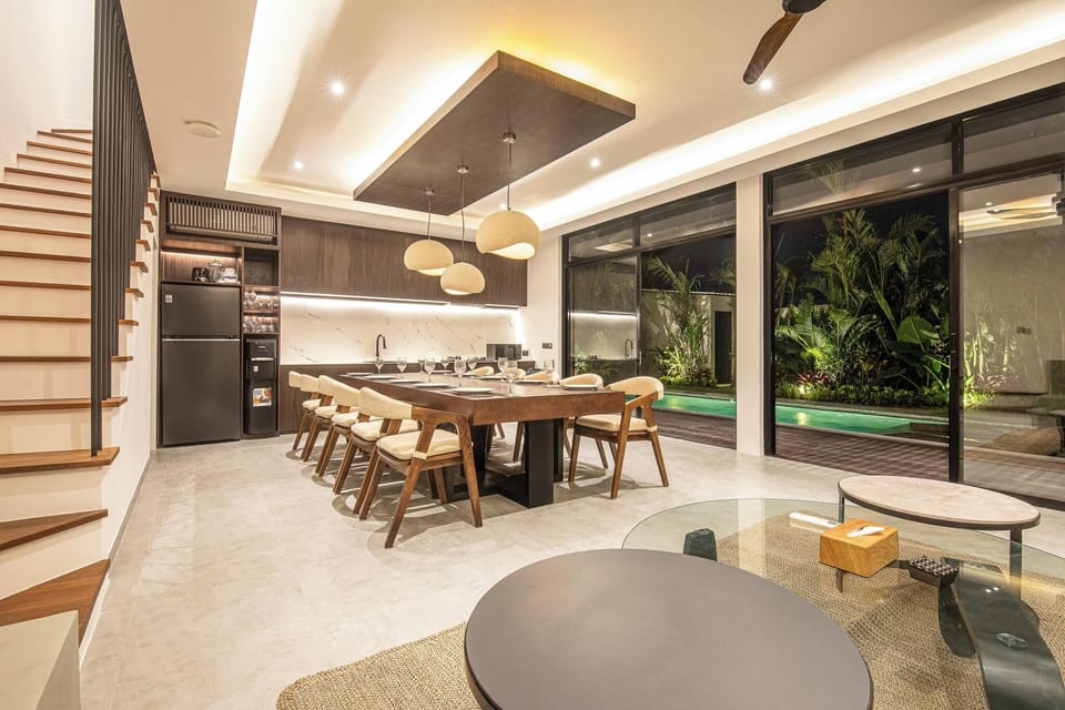 Villa (5 Bedrooms) | Exterior