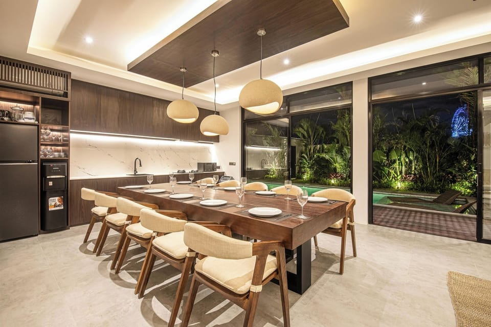Villa (5 Bedrooms) | Exterior