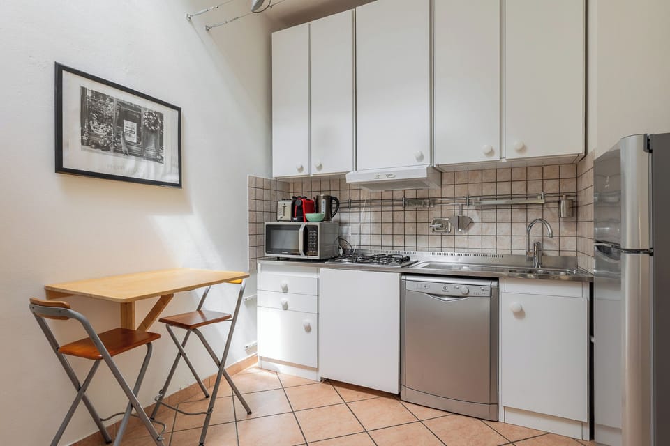 Apartment, 2 Bedrooms | Private kitchen | Fridge, microwave, stovetop, dishwasher