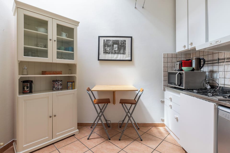 Apartment, 2 Bedrooms | Private kitchen | Fridge, microwave, stovetop, dishwasher