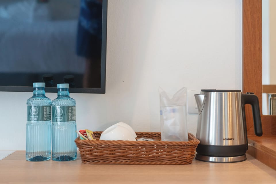 Deluxe Double Room, Balcony | Free WiFi, bed sheets