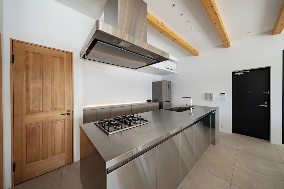 Villa, Balcony, Sea View | Private kitchen | Full-size fridge, microwave, stovetop, electric kettle