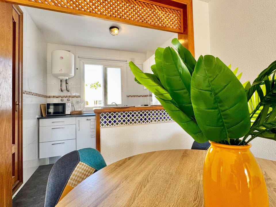 Apartment | Dining