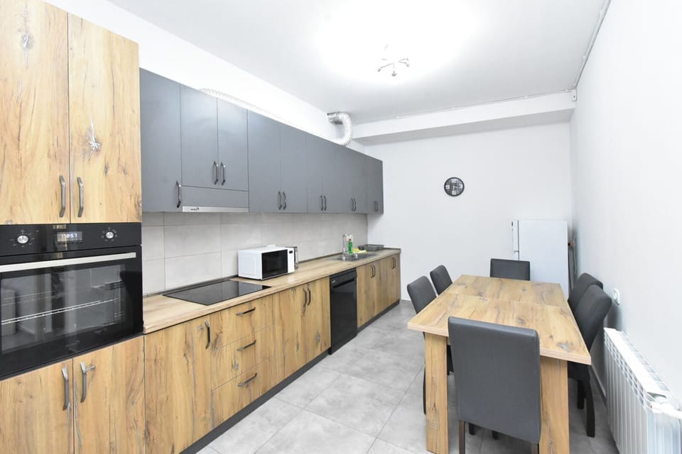 Basic Apartment | Private kitchen
