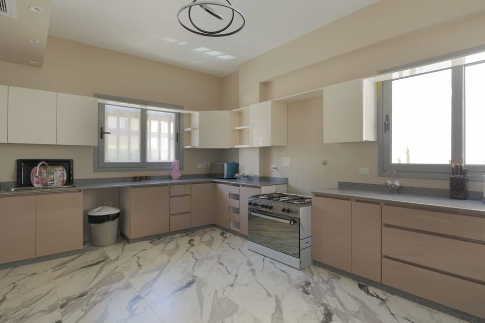 Deluxe Villa, Garden View | Private kitchen