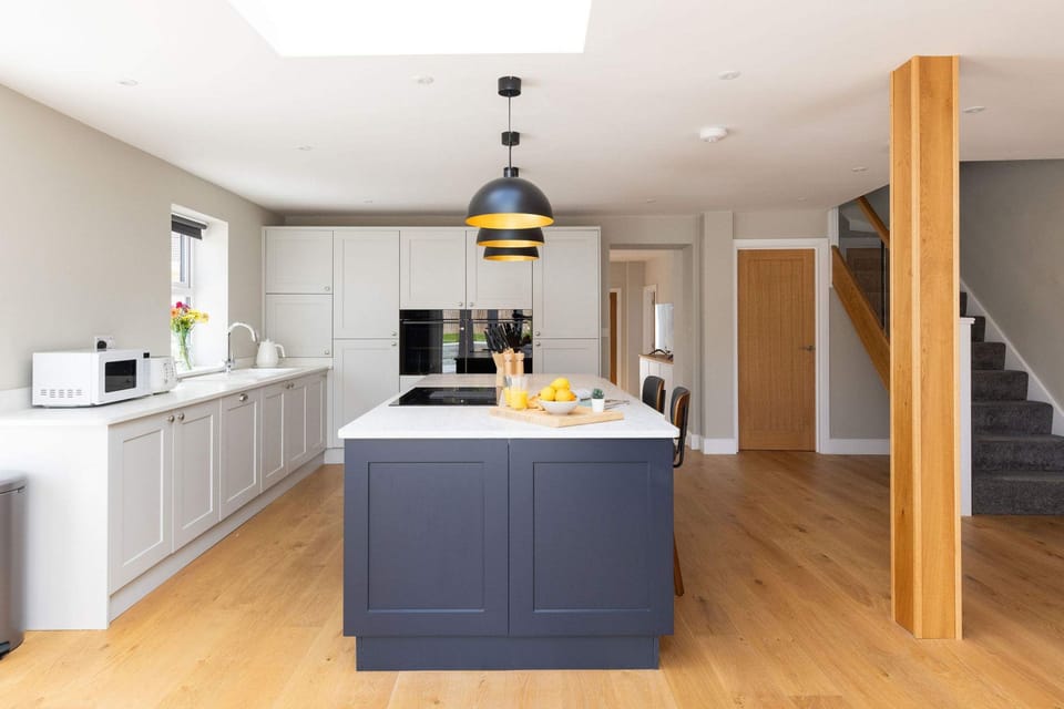 House | 5 bedrooms, Internet