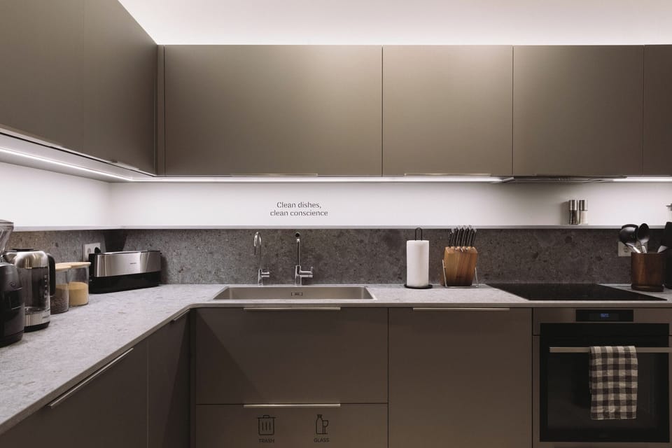 Shared fridge, microwave