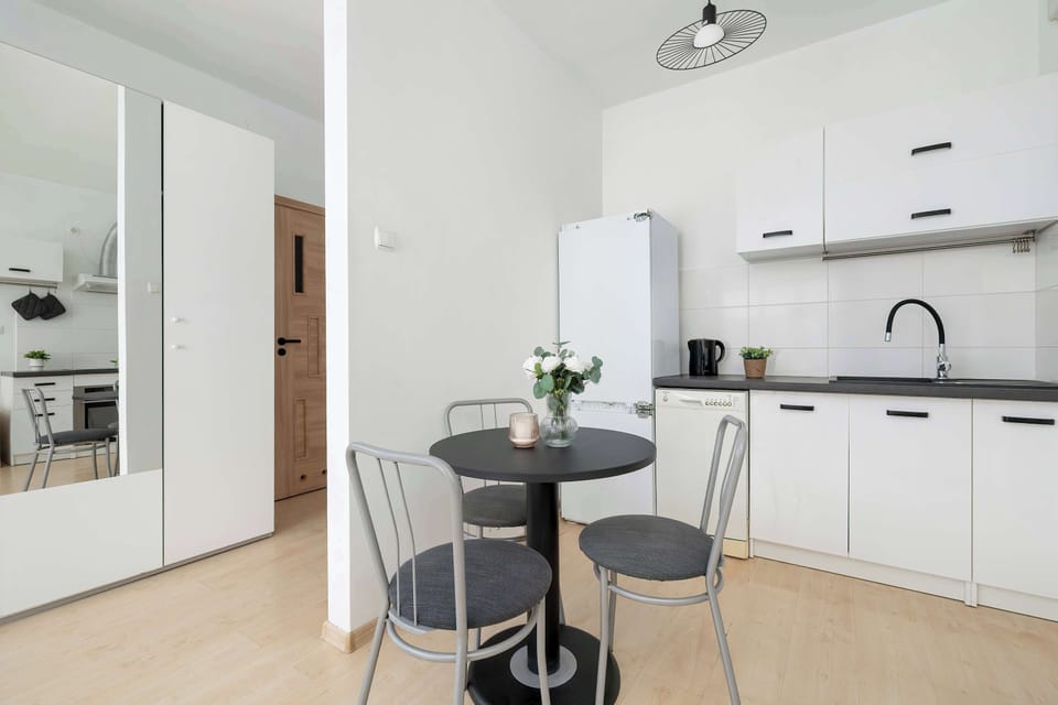 The fully equipped kitchenette includes everything you need for a home-cooked meal.
