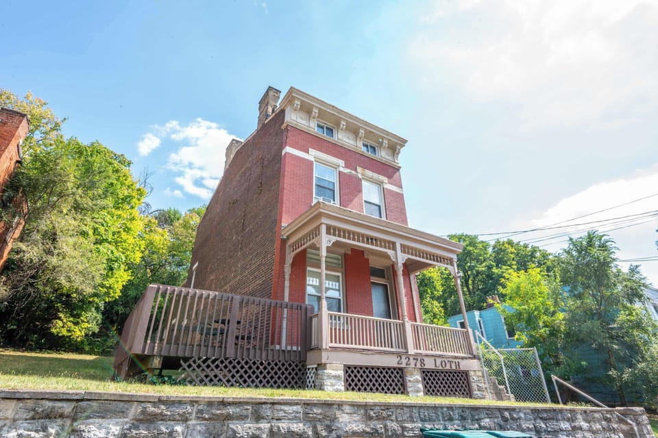 Welcome to Queen City Suites!​