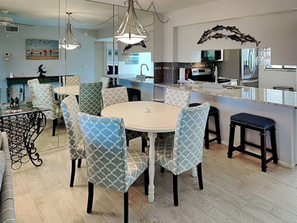 Dining Area with Seating for Five