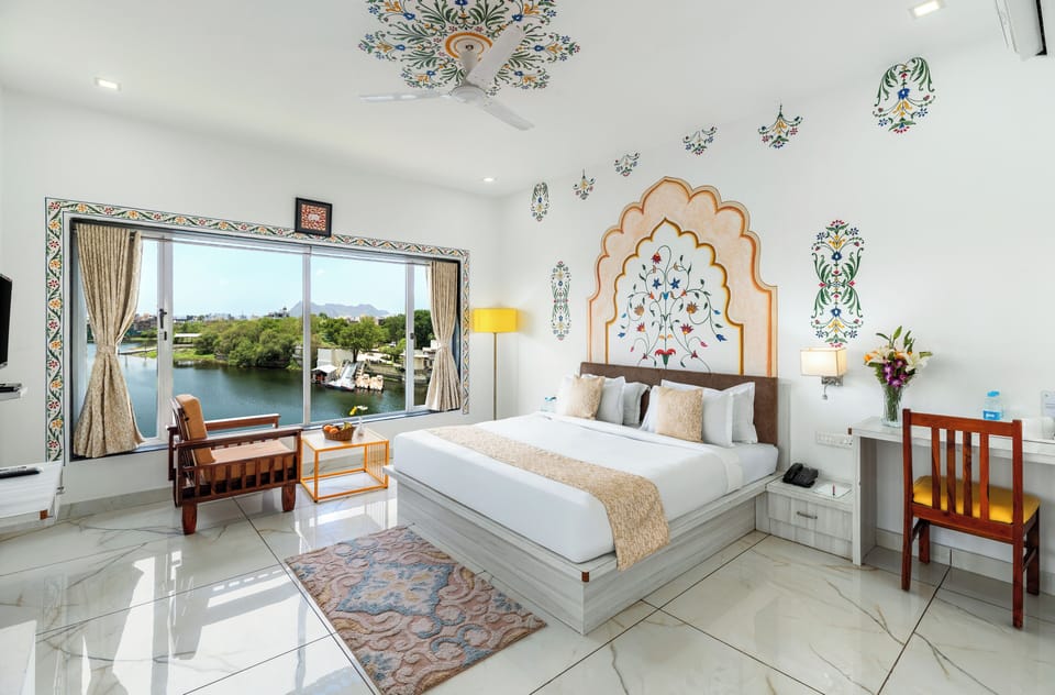 Superior Double Room | Soundproofing, free WiFi