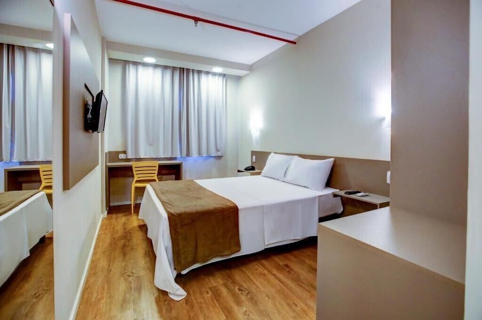 Minibar, laptop workspace, WiFi (free), bed sheets