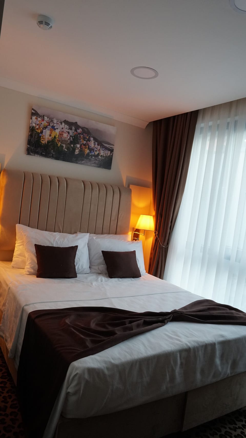 Single Room, City View | Laptop workspace, soundproofing, WiFi (free)