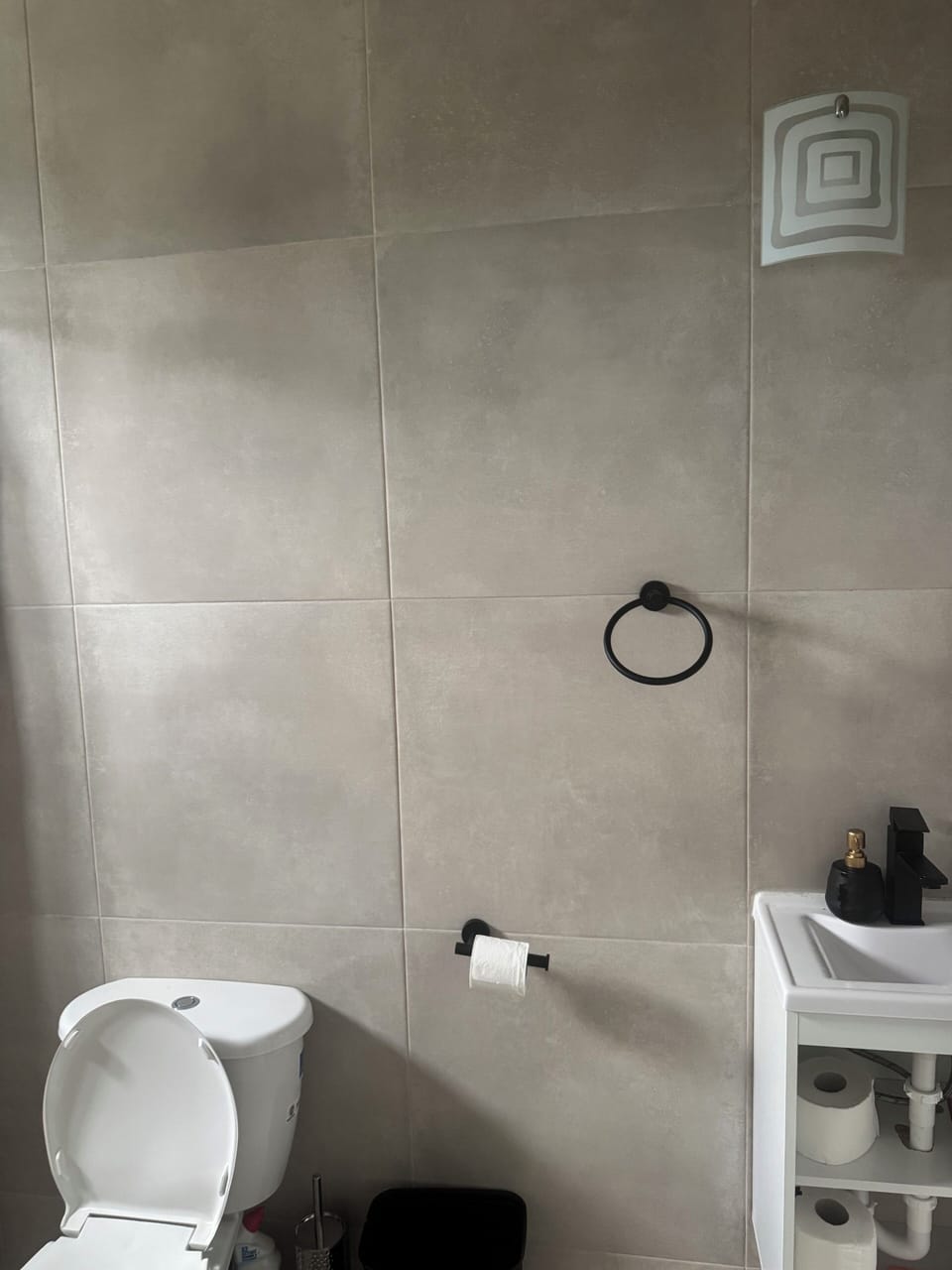 Economy Apartment, Patio, Mountain View | Iron/ironing board, free WiFi