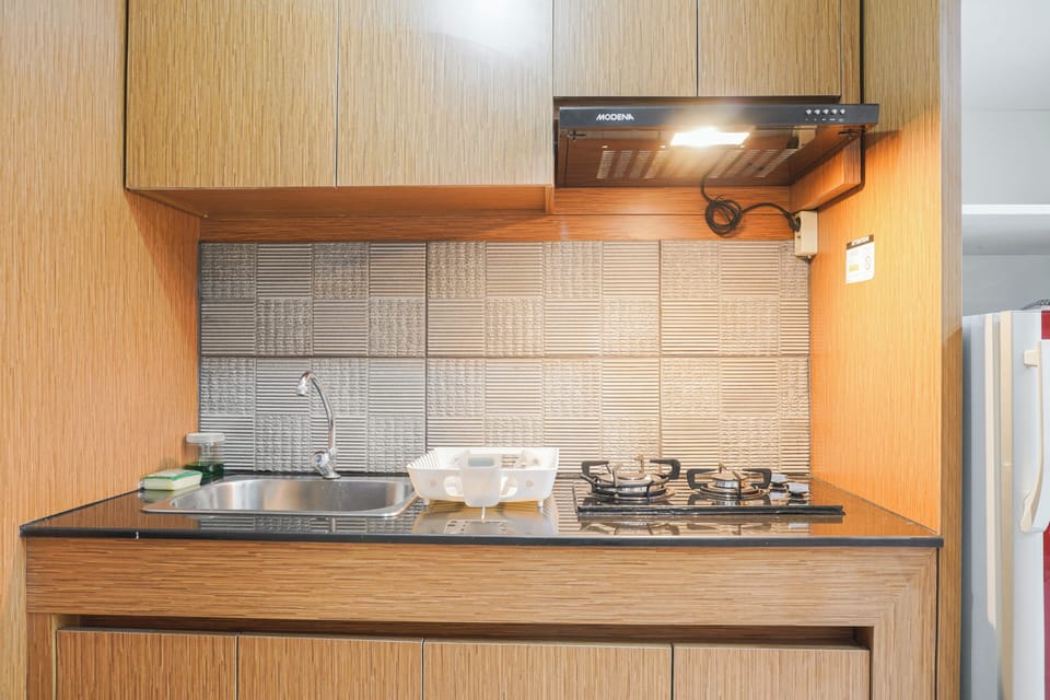 Standard Apartment | Private kitchen | Cookware/dishes/utensils