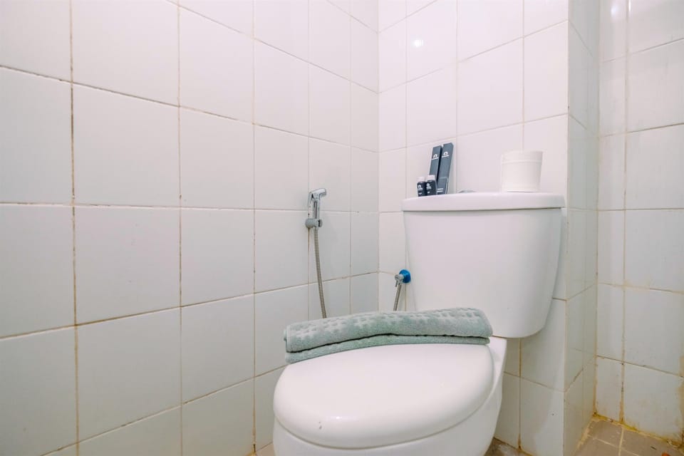 Standard Apartment | Bathroom