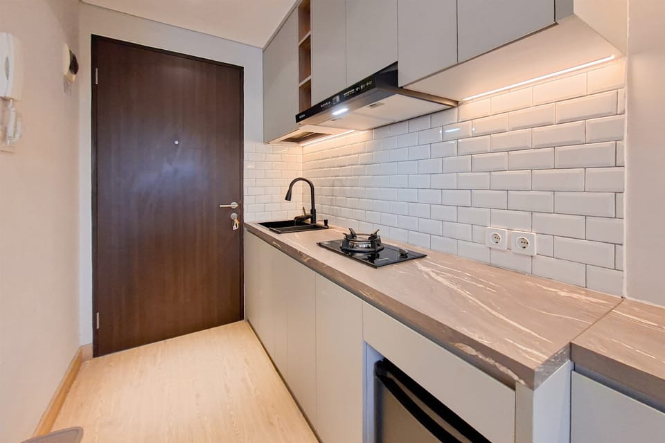 Standard Apartment | Private kitchen | Cookware/dishes/utensils
