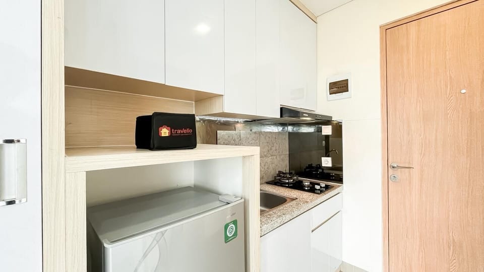 Standard Apartment | Private kitchen | Cookware/dishes/utensils