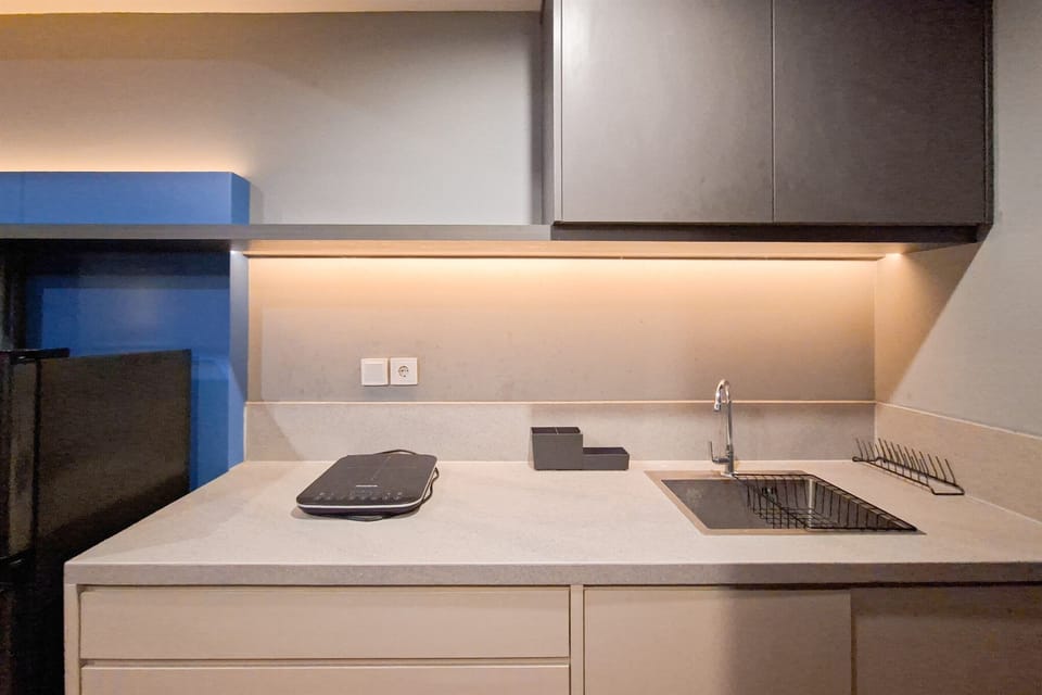 Standard Apartment | Private kitchen | Cookware/dishes/utensils