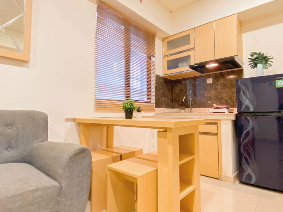 Standard Apartment | In-room dining
