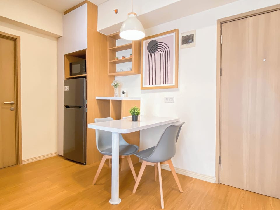 Standard Apartment | In-room dining