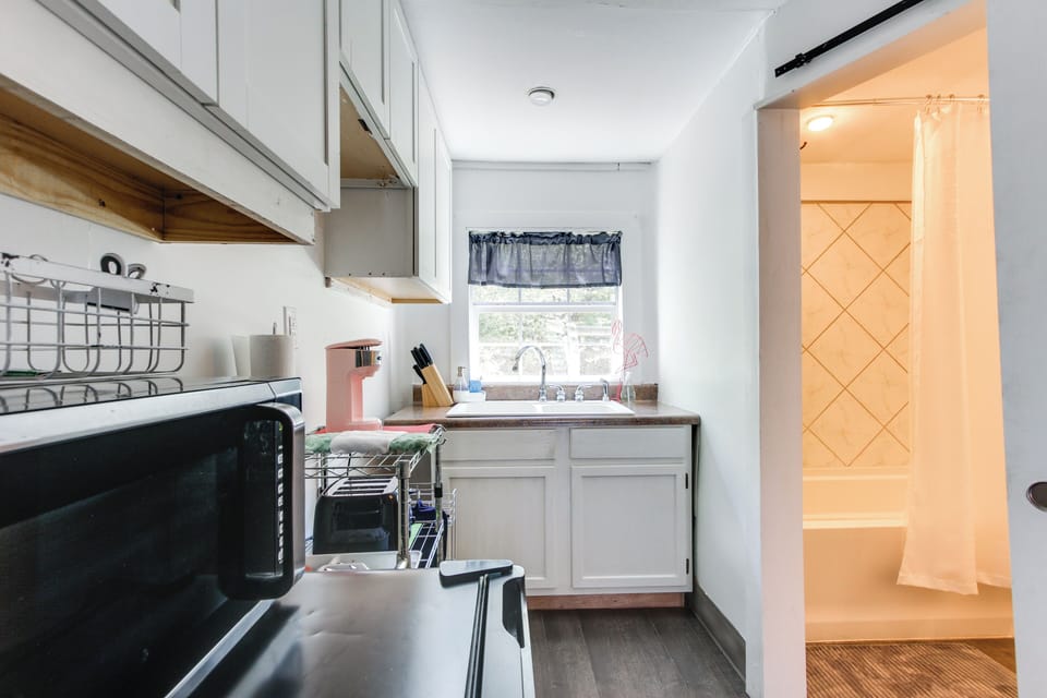 Apartment (0 Bedroom) | Interior