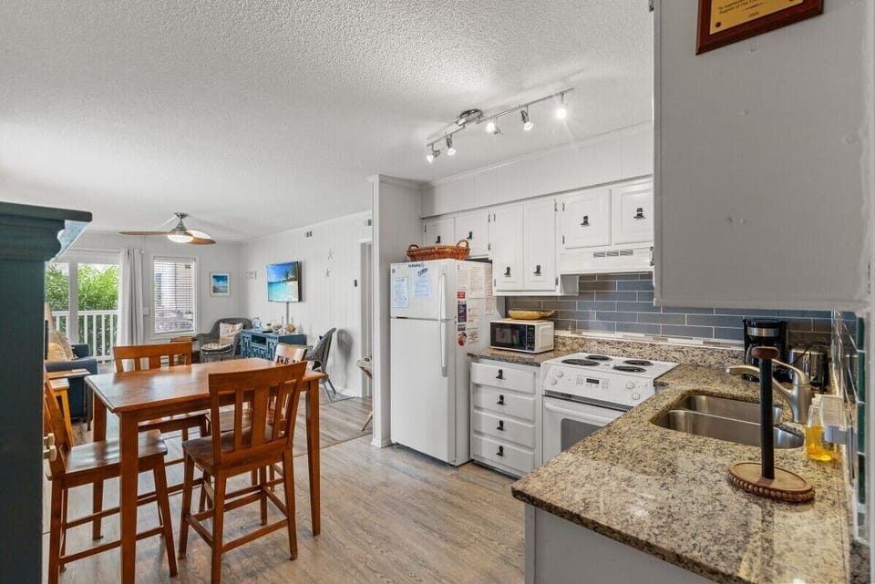 Kitchen and eating area