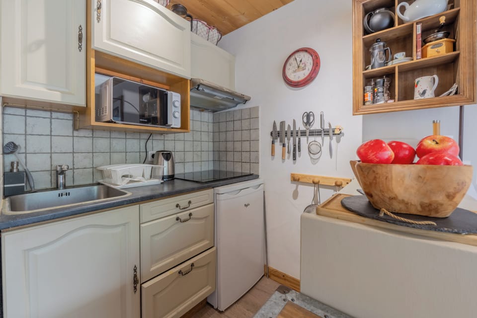 Kitchenette
