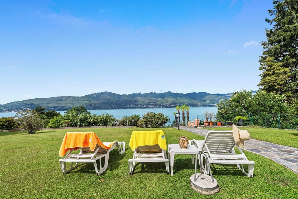 Lake View